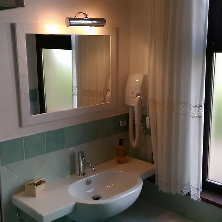 Capanna 1826 * سان جيمينيانو